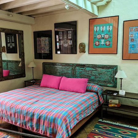 Hotel Casa Encantada Pátzcuaro Екстериор снимка