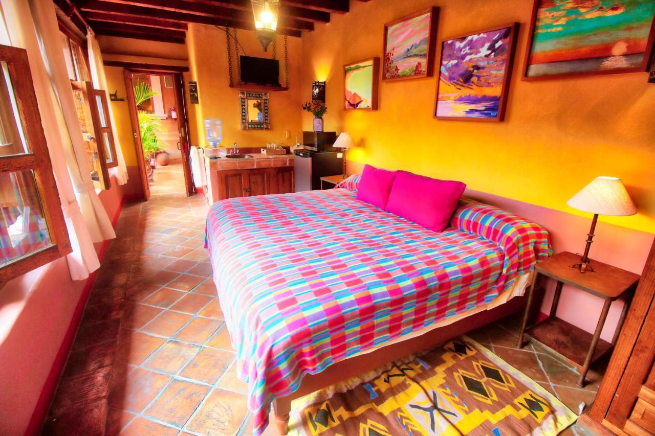 Hotel Casa Encantada Pátzcuaro Екстериор снимка