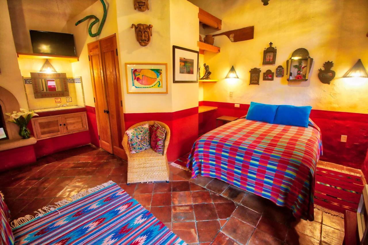 Hotel Casa Encantada Pátzcuaro Екстериор снимка