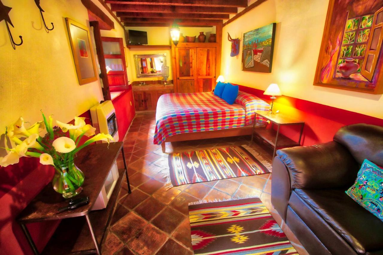 Hotel Casa Encantada Pátzcuaro Екстериор снимка