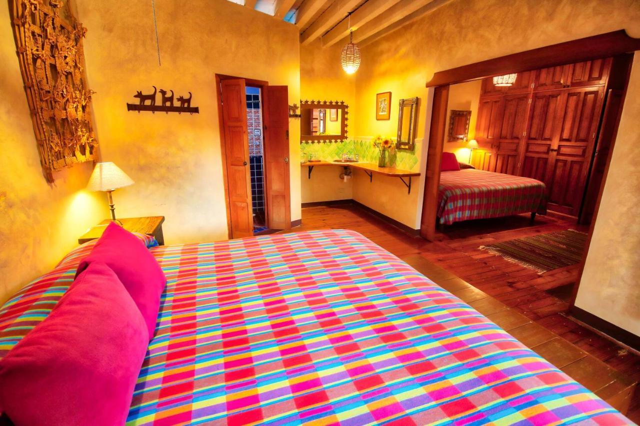 Hotel Casa Encantada Pátzcuaro Екстериор снимка