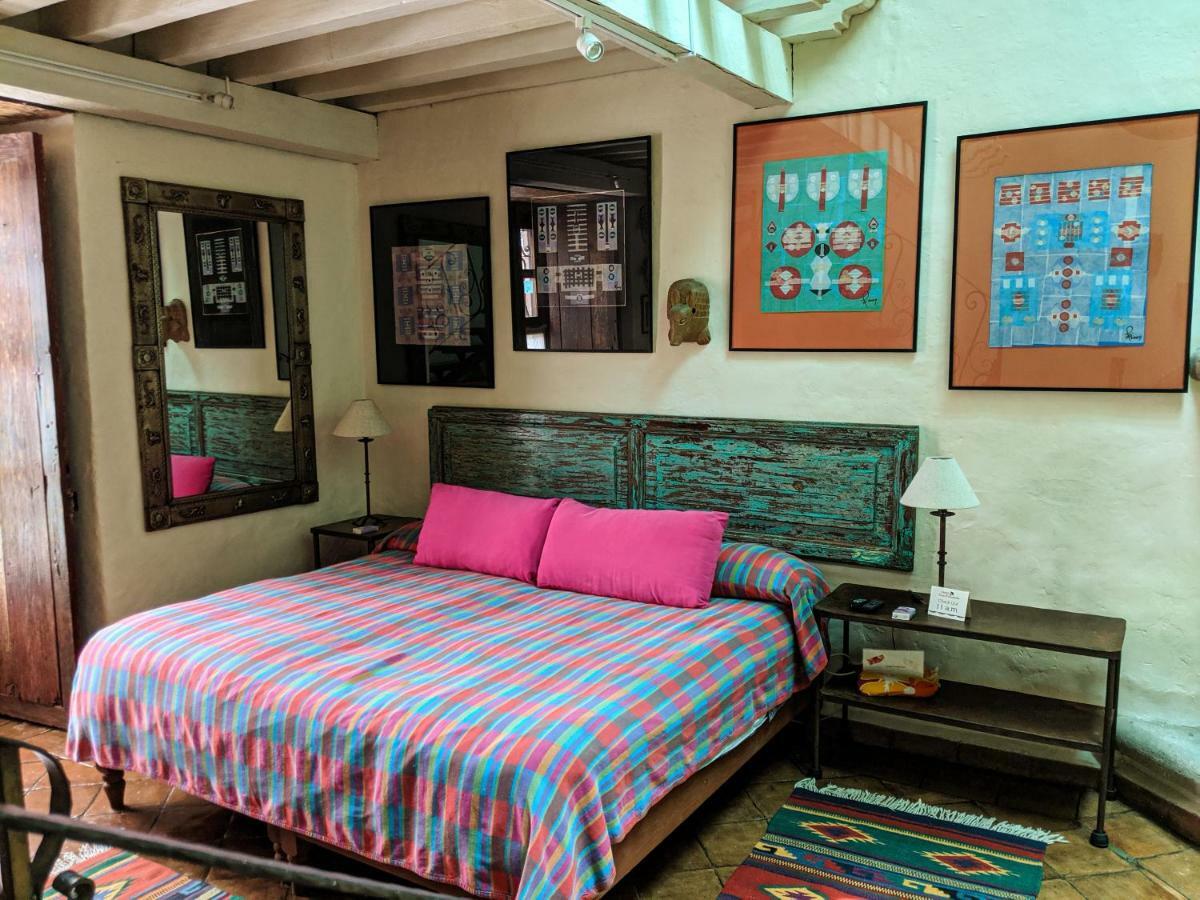 Hotel Casa Encantada Pátzcuaro Екстериор снимка